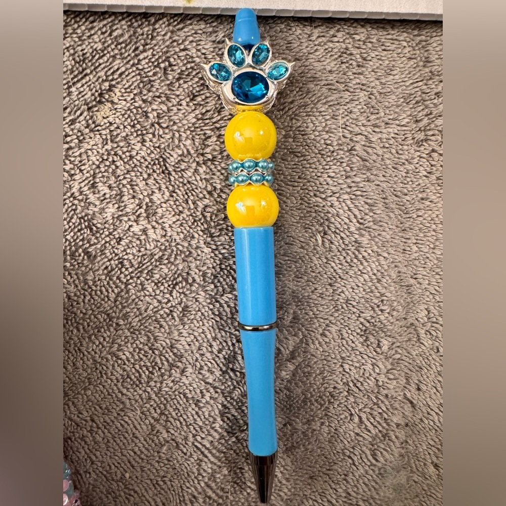 Handmade Pen Various Characters and colors all new